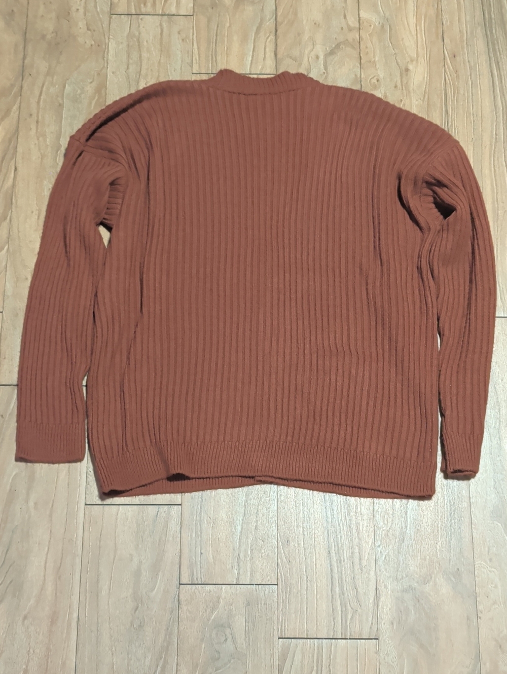 Men's Ribbed V-Neck Button Cardigan in Rust - Picture 2 of 2